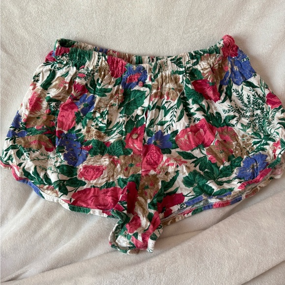 Victoria's Secret Pants - Vintage Victoria’s Secret Floral Women's Shorts